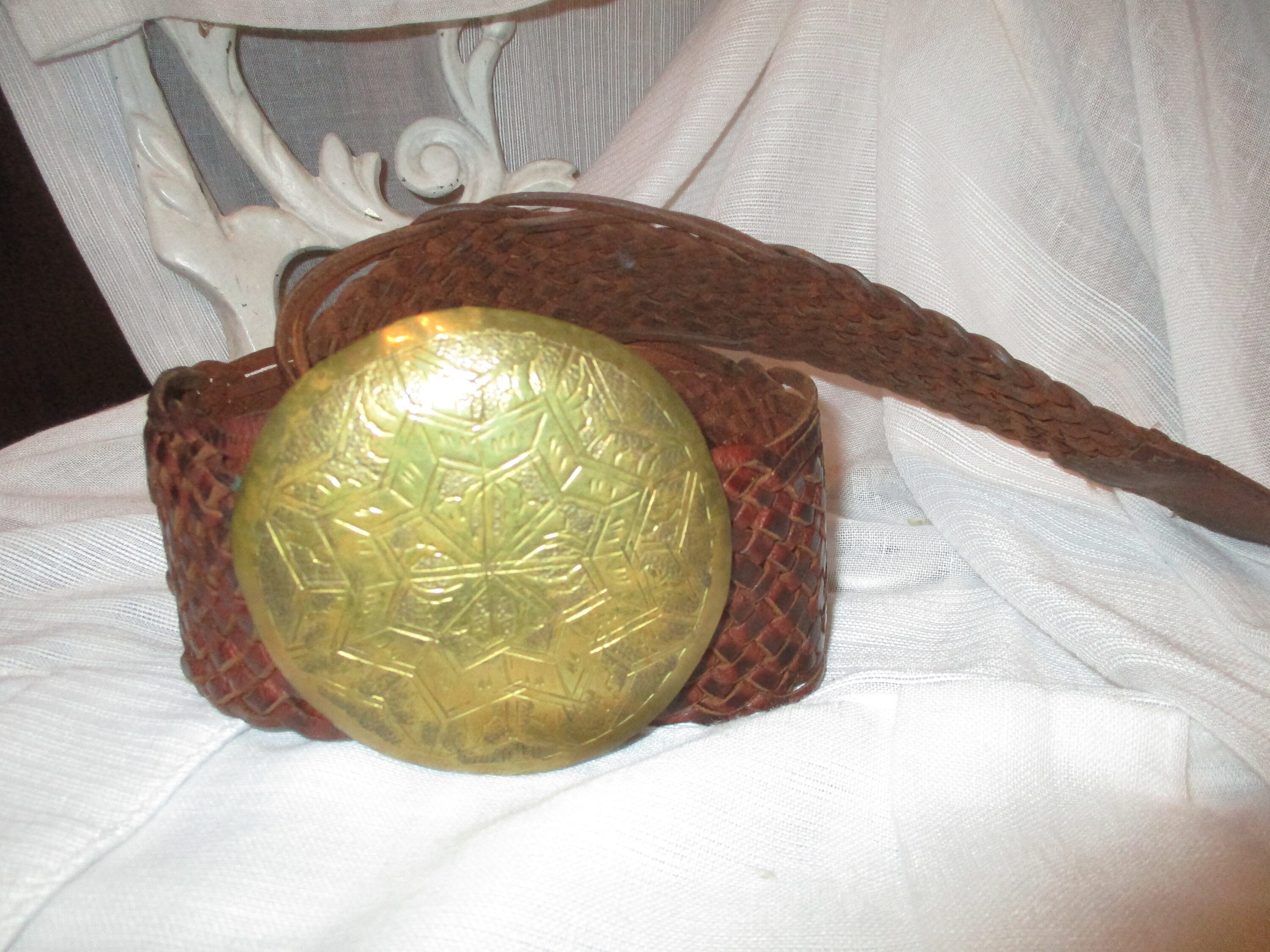 Vintage Woven Woman’s Leather Belt Large Etched Brass Buckle OS Vintage Braided Belt - Etsy main image 2
