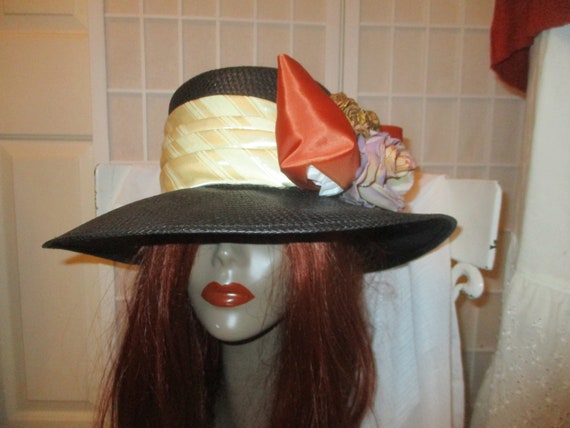 WHITTALL & SHON 100% STRAW SUMMER HAT Whittall & Shon Blue & Cream Straw Hat 22.5” | eBay main image 3