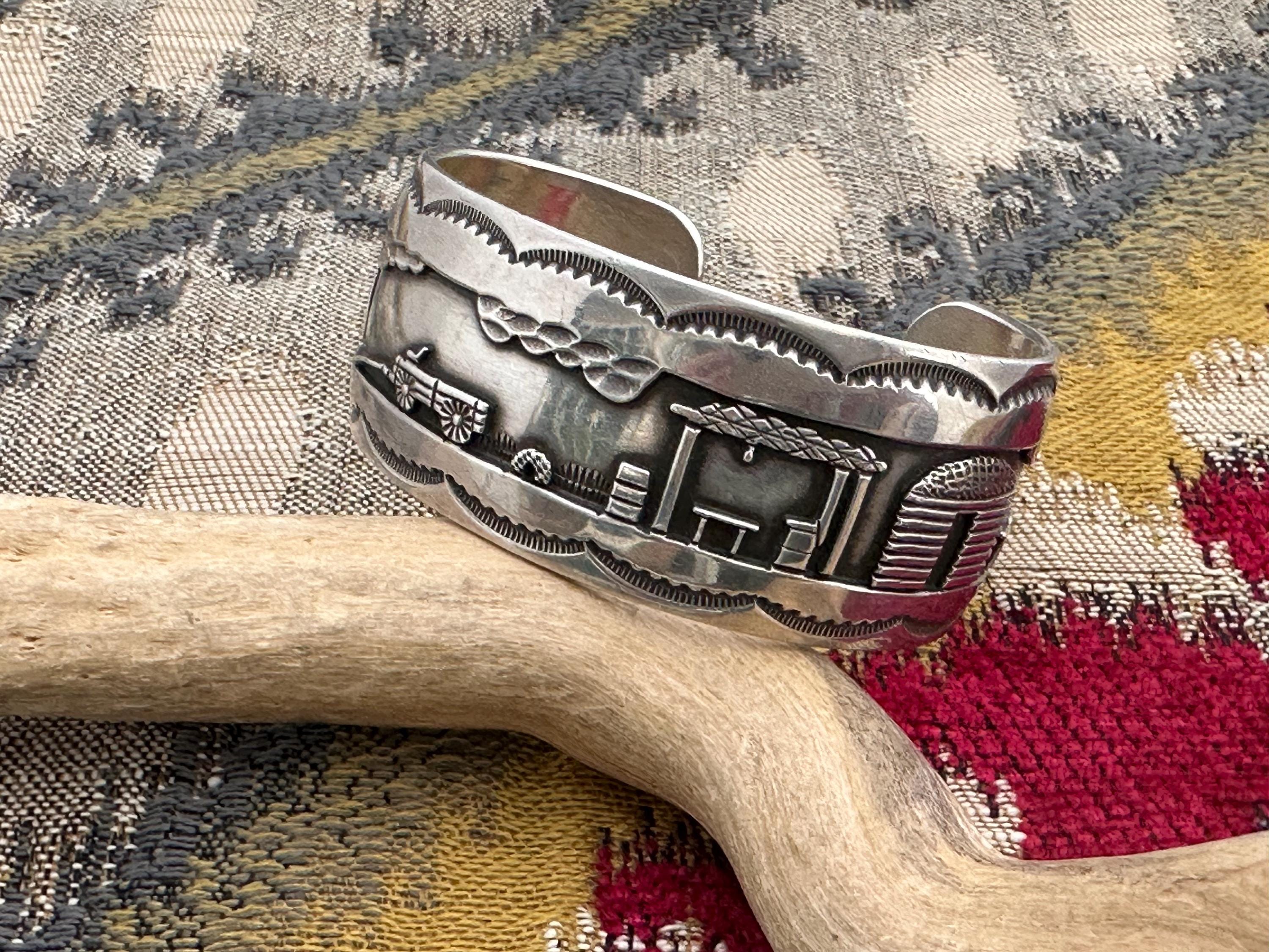 100 Grams Native American Navajo Hogan Gold Sterling Silver Wide Bracelet Cuff 100 Grams Native American Navajo Hogan Gold Sterling Silver Wide Bracelet Cuff