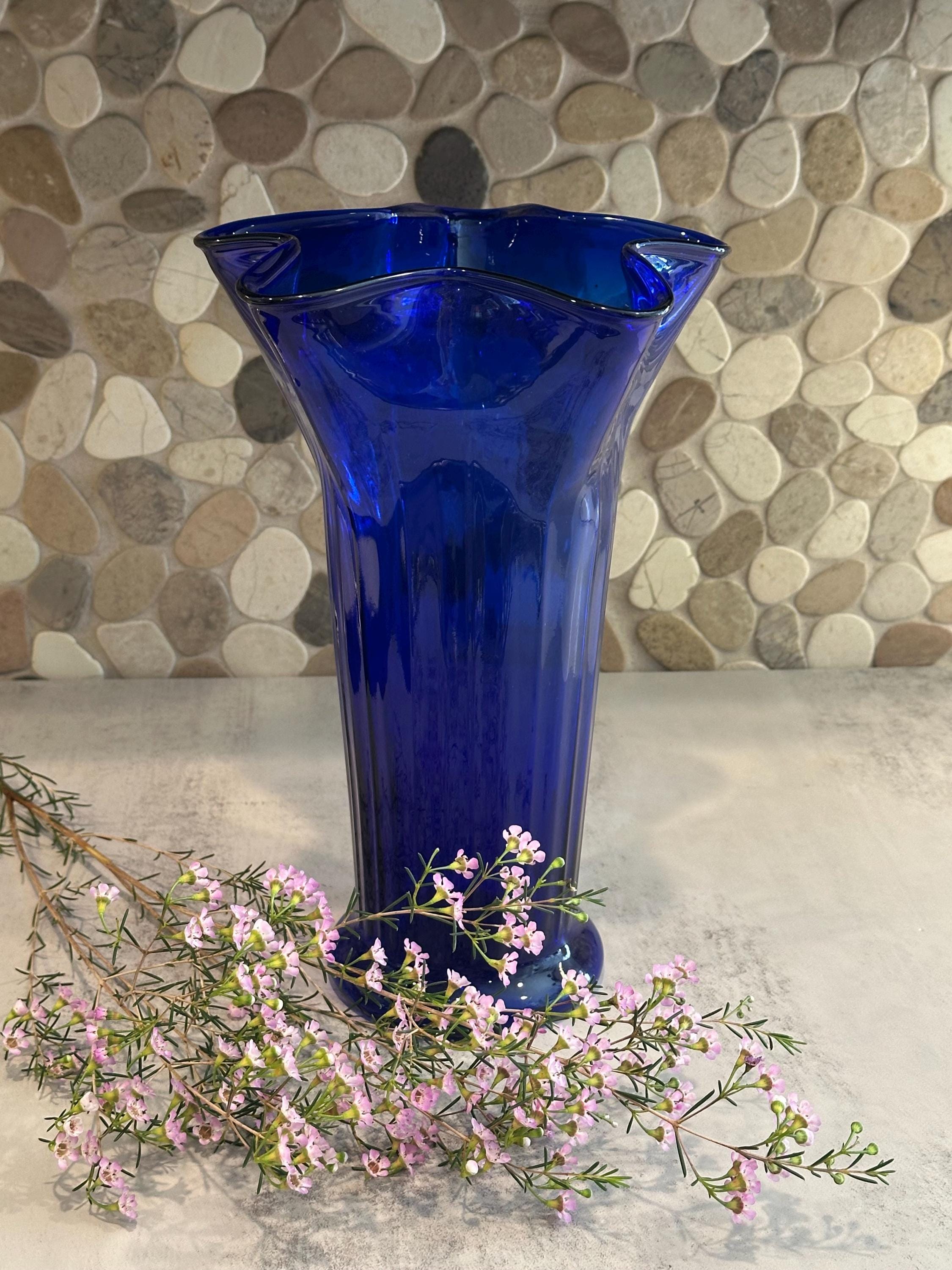 Cobalt Blue Ruffled Glass Vase - Etsy display picture 1
