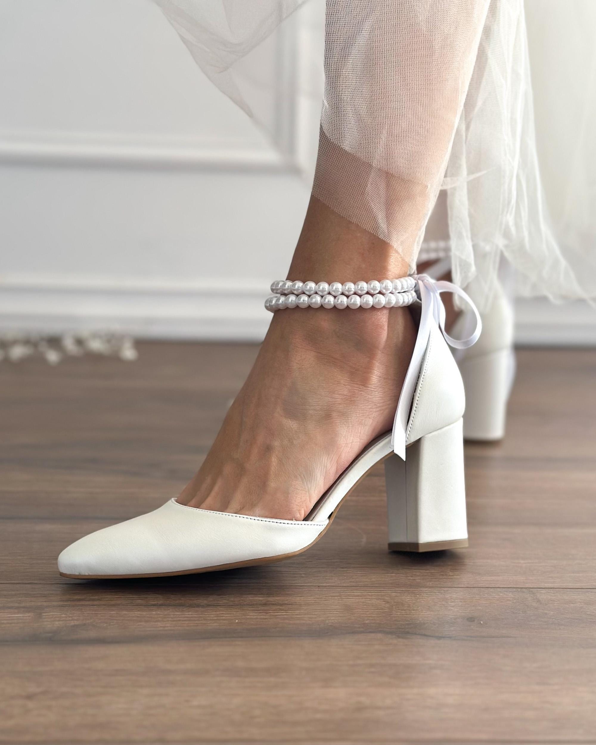 White Pointed Toe Heel