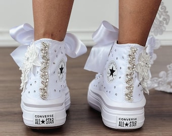converse embroidery wedding shoes, custom sneakers for bride, bridal all star, custom sneakers for wedding with lace and crystals