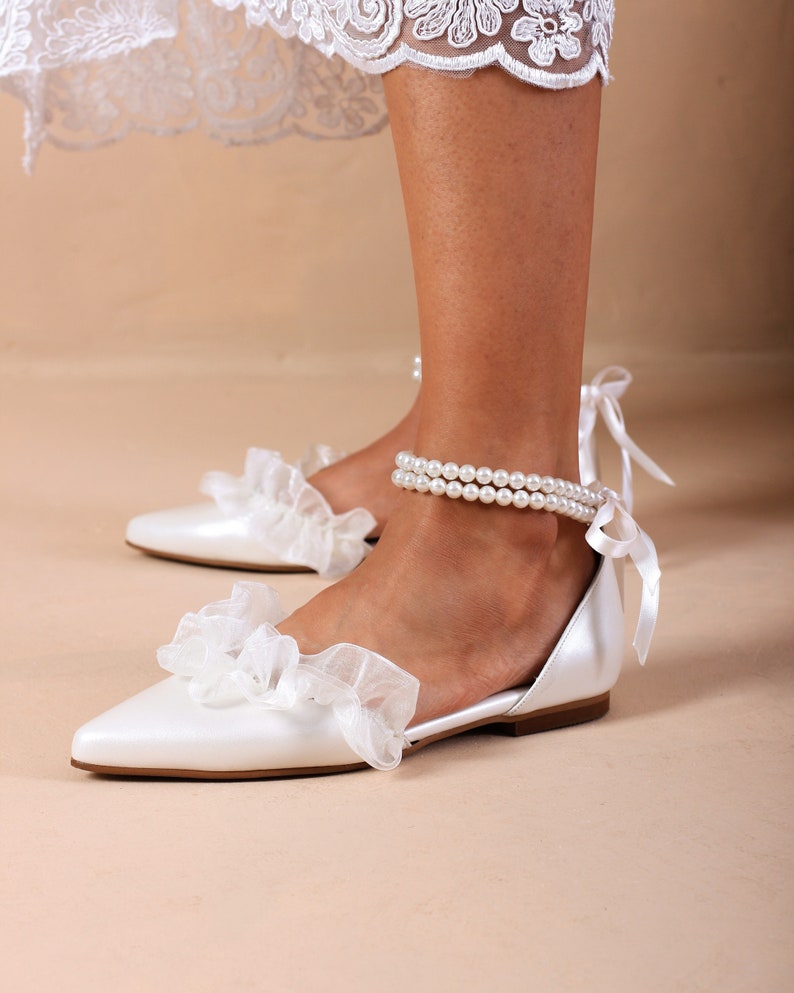 Hochzeitsschuhe, Lederschuhe für die Braut, D'Orsay Schuhe Hochzeit Ballerinas, Elfenbein spitze Schuhe mit Perlen, Brautschuhe GISELLE flache Schuhe Bild 6