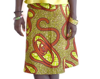 Trapeze skirt in African Ankara cotton, a mid-length skirt for summer in a vintage khaki/orange Ankara print