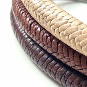 Hand-woven leather necklace or bracelet in beige, brown or brown leather, a cultural and ethnic African handcrafted jewel for good luck