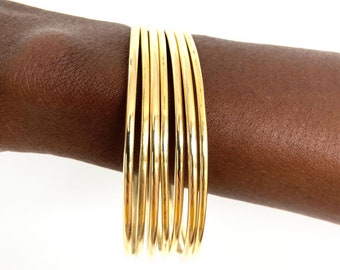 Thin golden bronze bracelet, a timeless and durable handmade African ethnic jewel, a chic gift for her or for you