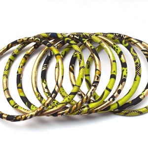 Ankara bangles, ethnic wax jewel in two sizes, matching bracelets in gold/green colors image 9