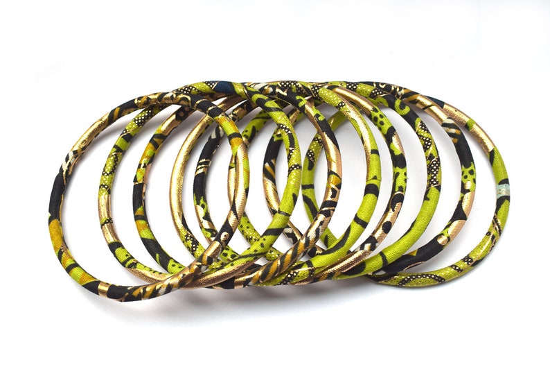 Ankara bangles, ethnic wax jewel in two sizes, matching bracelets in gold/green colors image 9