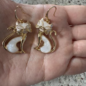 Cat earrings, cute pet earrings, pet lover earrings