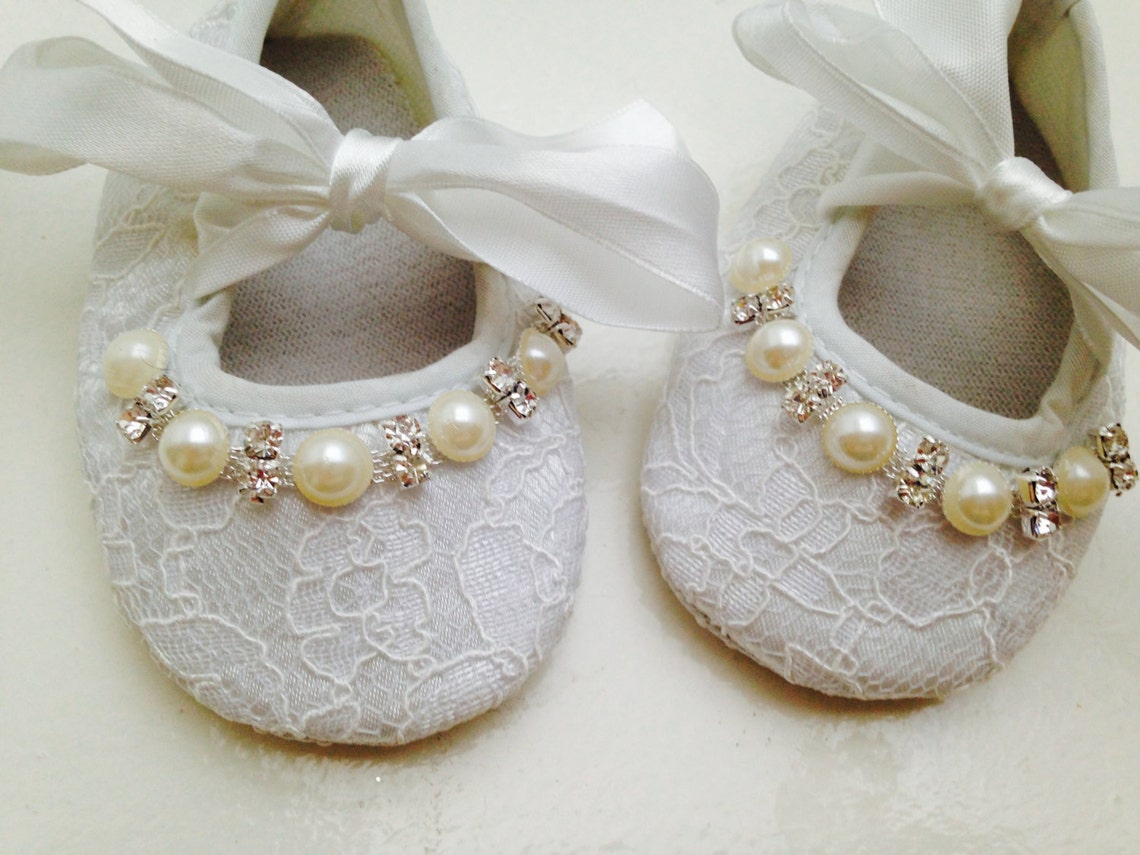 White lace baby shoes newborn white christening baptism | Etsy