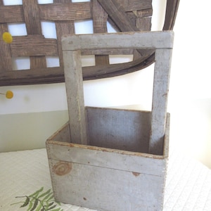 Vintage bemalter quadratischer Holzeimer mit Griff Planter Getreideeimer Holzeimer Holzpflanzer