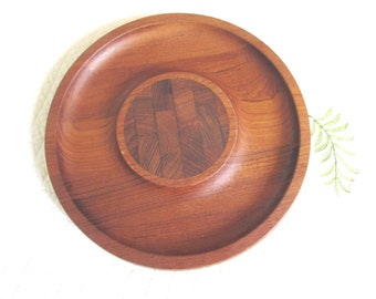 Vintage Dansk Round Teak Serving Tray Board Cheese Board Mid Century MCM Bar Accessory Fruit Board Chip and Dip Appetizer Charcutterie