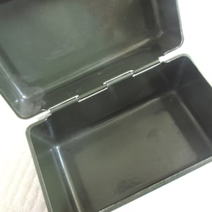 Vintage Dark Green Painted Metal Card File Recipe Box Hinged Box Desk Accessory Kitchen Storage Office Organization