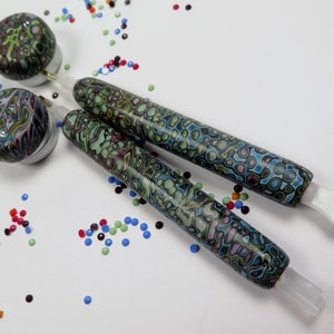 Diamond painting pen with smal pin. wild image 2