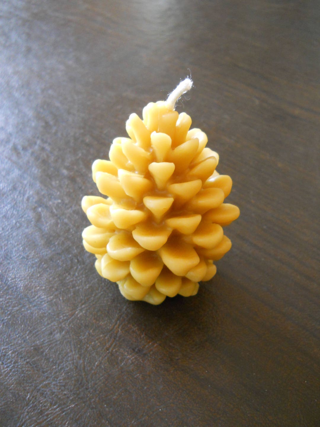 Pine Cone Beeswax Candle (natural Color) - Etsy