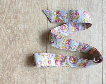 scarf to can be used as  belt  or headband made in cotton fabric / scarf to tie / parsley flowers Cotton personalization cloths