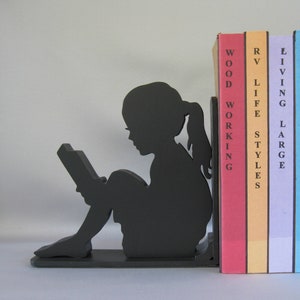 READER GIRL BOOKEND - More Reader Kids Available