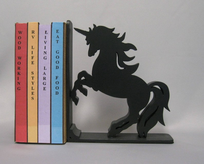 UNICORN BOOKEND Color choices image 2