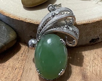 Jade Sterling Sorrento Pendant Necklace