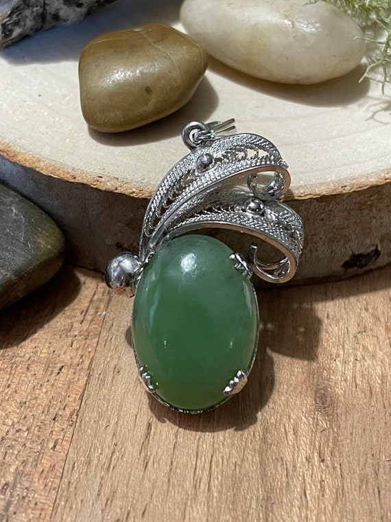 Jade Sterling Sorrento Pendant Necklace