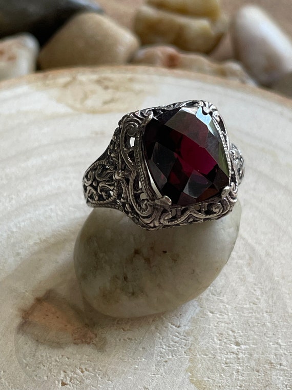 Garnet Cushion Cut Art Deco Sterling Ring (s. 6.5)