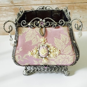 Coquette Vintage Victorian Antique Shabby Chic Vanity Jewelry Organizer Storage Display