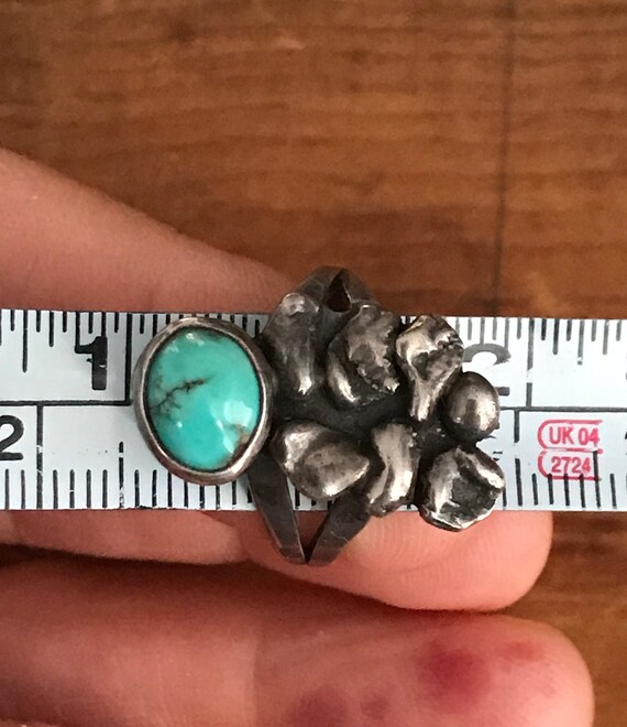 Vintage Sterling Silver Turquoise Ring - image 7