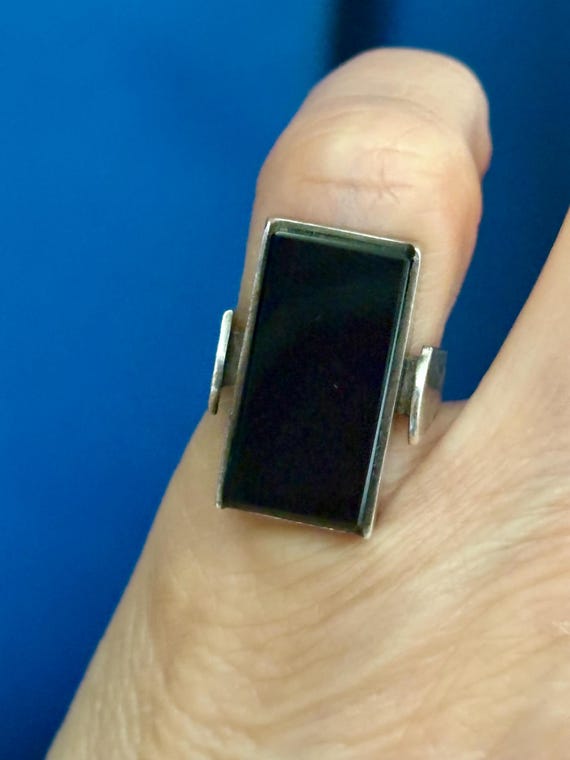 Handsome Sterling Silver Rectangular Black Onyx R… - image 8