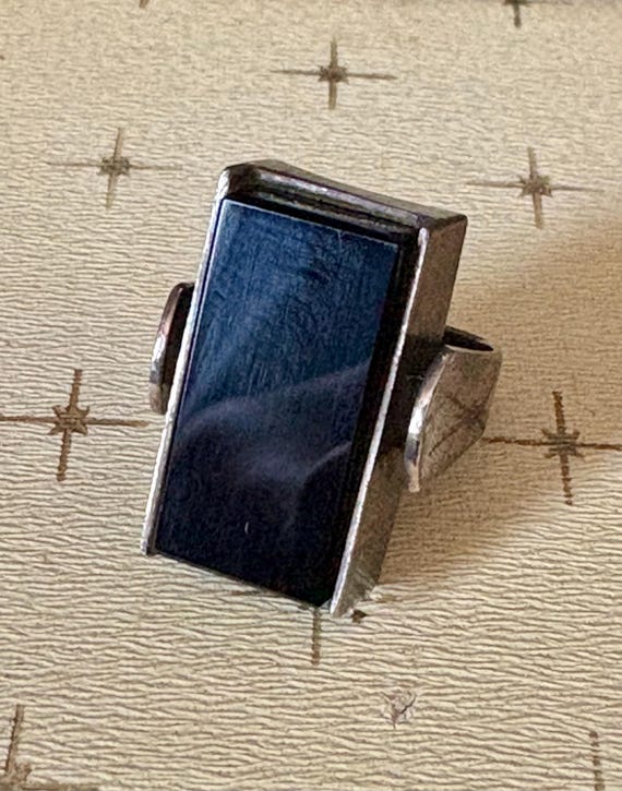 Handsome Sterling Silver Rectangular Black Onyx R… - image 2