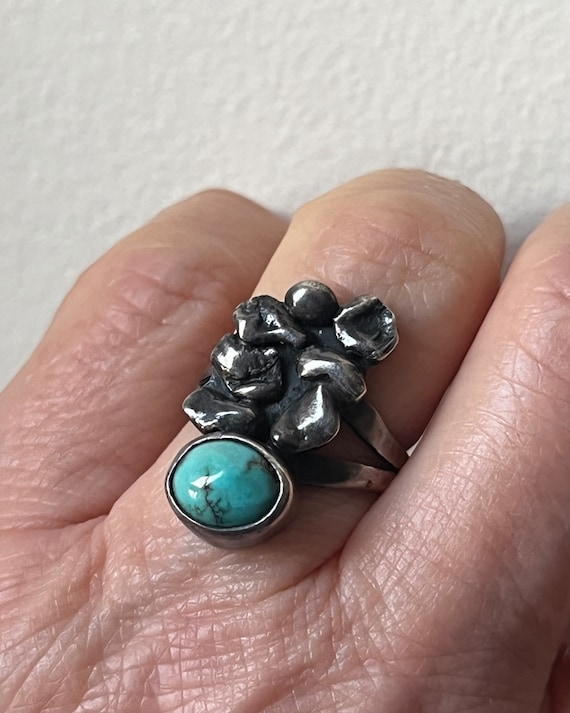 Vintage Sterling Silver Turquoise Ring - image 10