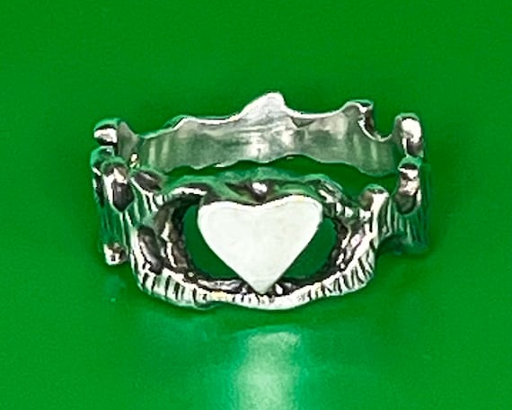 Vintage Sterling Silver Heart Ring - image 1