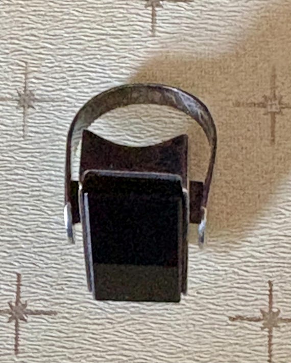 Handsome Sterling Silver Rectangular Black Onyx R… - image 9