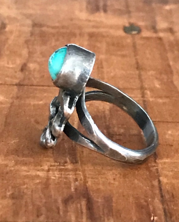 Vintage Sterling Silver Turquoise Ring - image 3