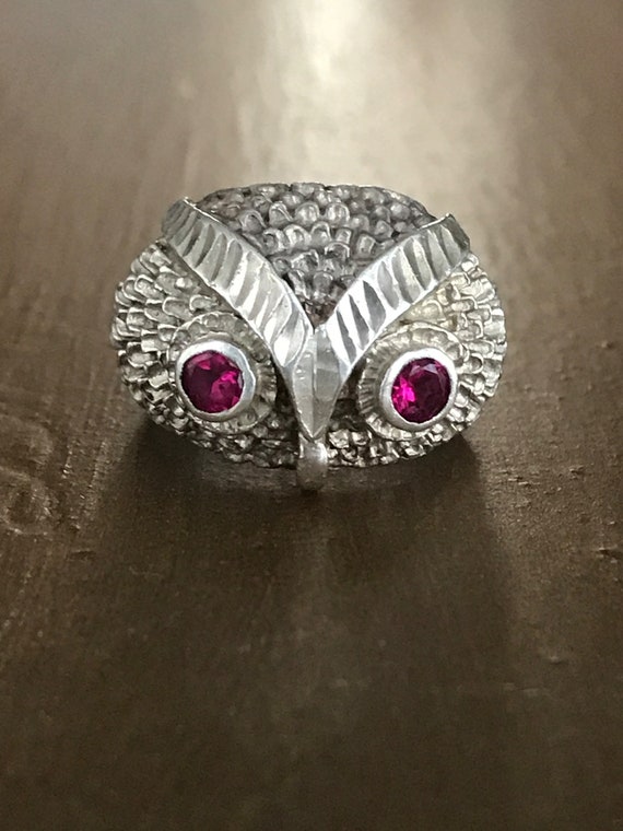 Vintage Sterling Silver Owl Ring with Sparkly Rub… - image 10