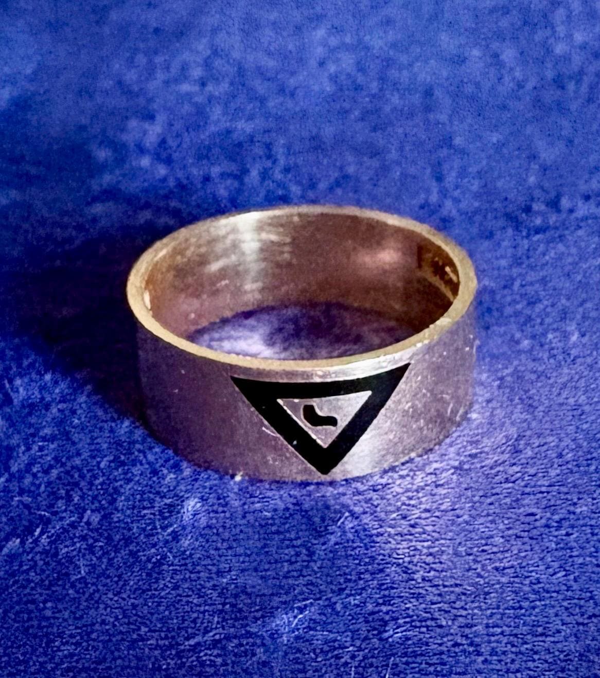 Estate 10K Yellow Gold Masonic Ring With Latin Inscription Virtus