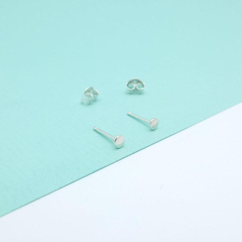 small round studs silver round earrings cute silver earrings Tiny silver earrings minimal silver earrings