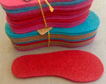 Super-thick Woollen Felt Insoles, super boot liners, UK sizes made in England by Joe's Toes