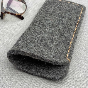 Charcoal wool felt glasses case, hand stitched in England made by Amanda from Joe's Toes