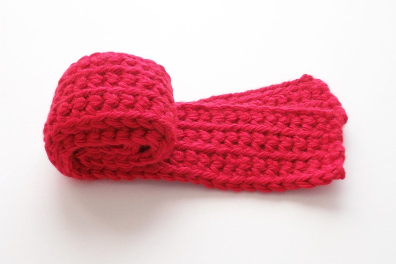 Chunky Red Child's Scarf, Kid's Holiday Scarf, Girl Scarf, Boy Scarf image 2