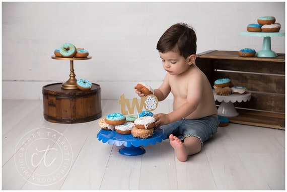 Donut Grow Up Birthday Decorations, Donut Cake Topper, TWO Donut Cake Topper, Donut Party Decorations, Donut Grow Up, Two Cake Topper Donut Il_570xn