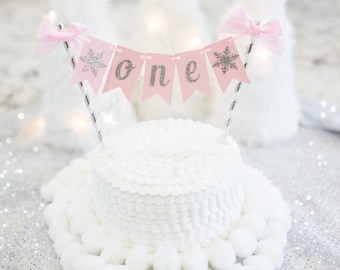 Winter Onederland Smash Cake Topper. Winter Onederland 1st Birthday Decorations. Winter Onederland. Winter First Birthday Ideas for Girl.