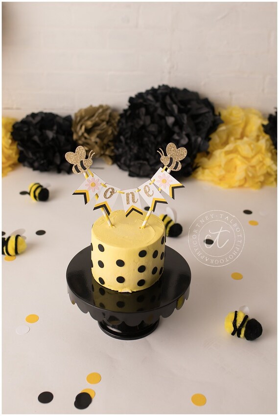 14-Piece Bee-Themed Birthday Cake Topper Set - "1" & "Happy Birthday" For 1st Birthday, Baby Shower Decor
