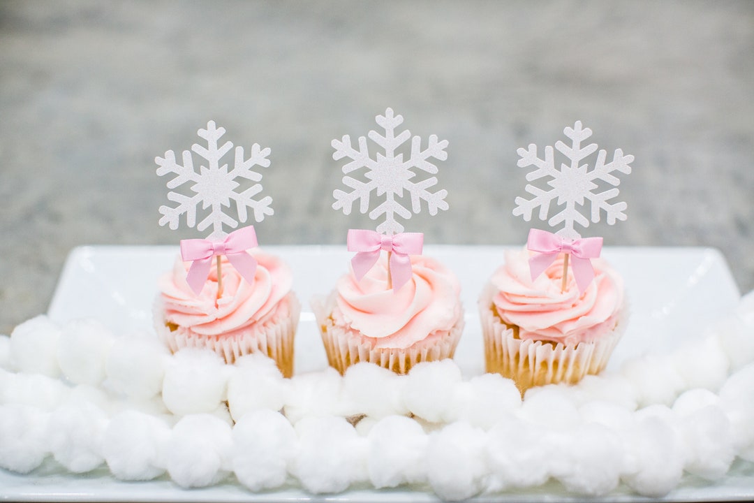 Glitter Snowflake Cupcake Toppers. Winter Wonderland for