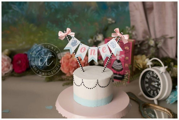 Alice in Wonderland Cake Topper. Alice in Wonderland Birthday