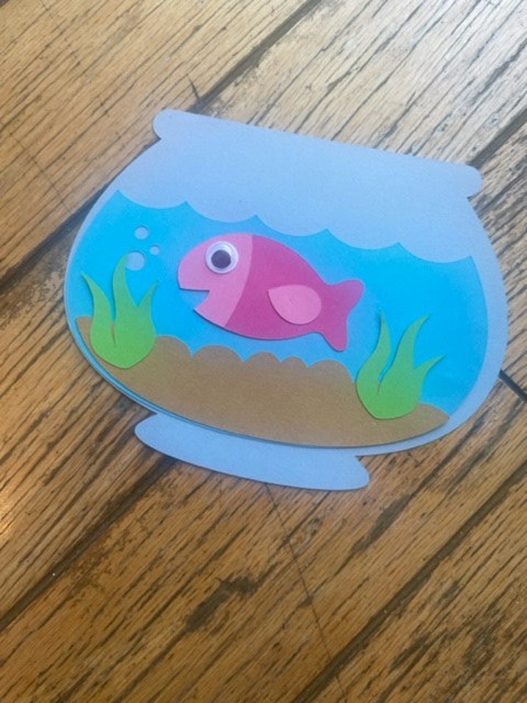 Paper Plate Fish Bowl Craft for Kids - 5 Minutes for Mom