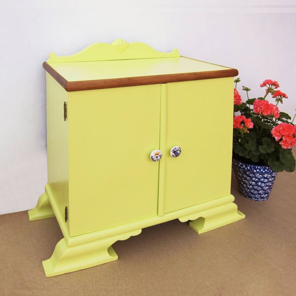 Restored Vintage Bedside Table 1940s Art Deco / Yellow hand painted antique cabinet / Chestnut nightstand with carved wood decor / 2 doors