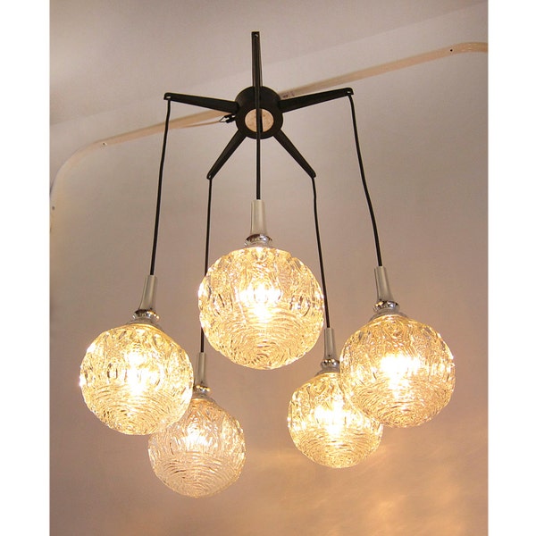 Vintage cascade pendant light with clear glass globes / Working condition 5 arms / Atomic era chandelier / Space age Sputnik  Satellite 60s
