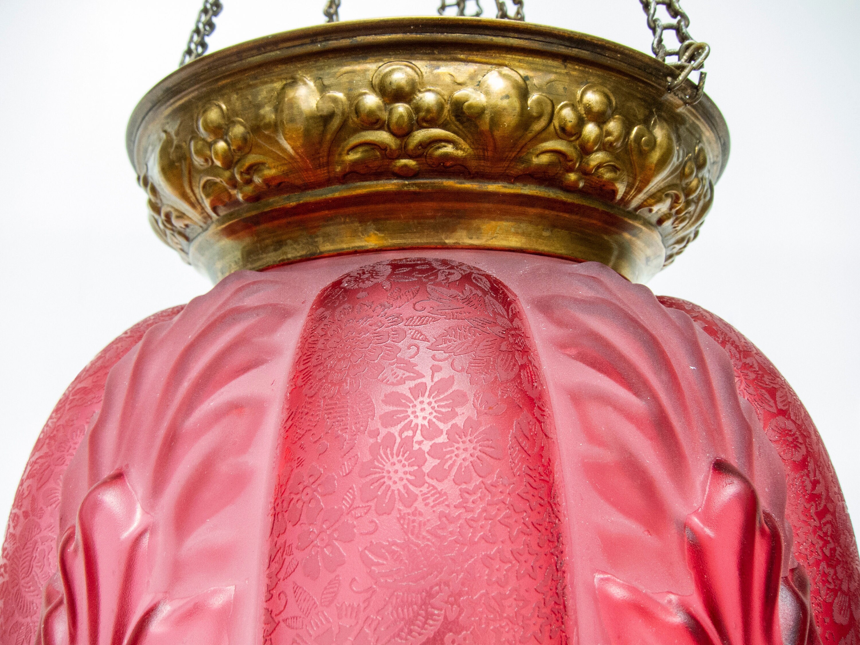 Hard to Find Antique Early 1900s Sculpted Raspberry Pink Hard to Find Antique Early 1900s Sculpted Raspberry Pink