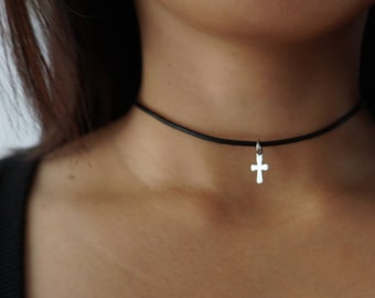 Mini Cross Choker Necklace -Black Leather Choker - Minimal Jewelry - Cross Black Choker