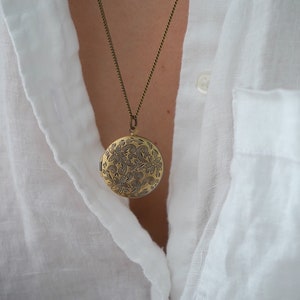 Personalized Antique Bronze Floral Round Locket with Two Photos, Meaningful Anniversary Gift for Her, Keepsake Necklace